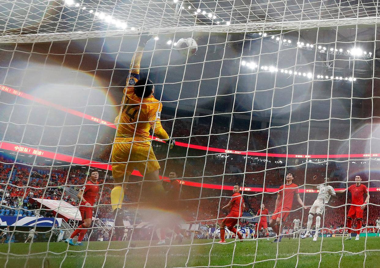 关于世界杯预选赛上,女子足球火热进行中的信息 关于世界杯预选赛上,女子足球火热进行中的信息