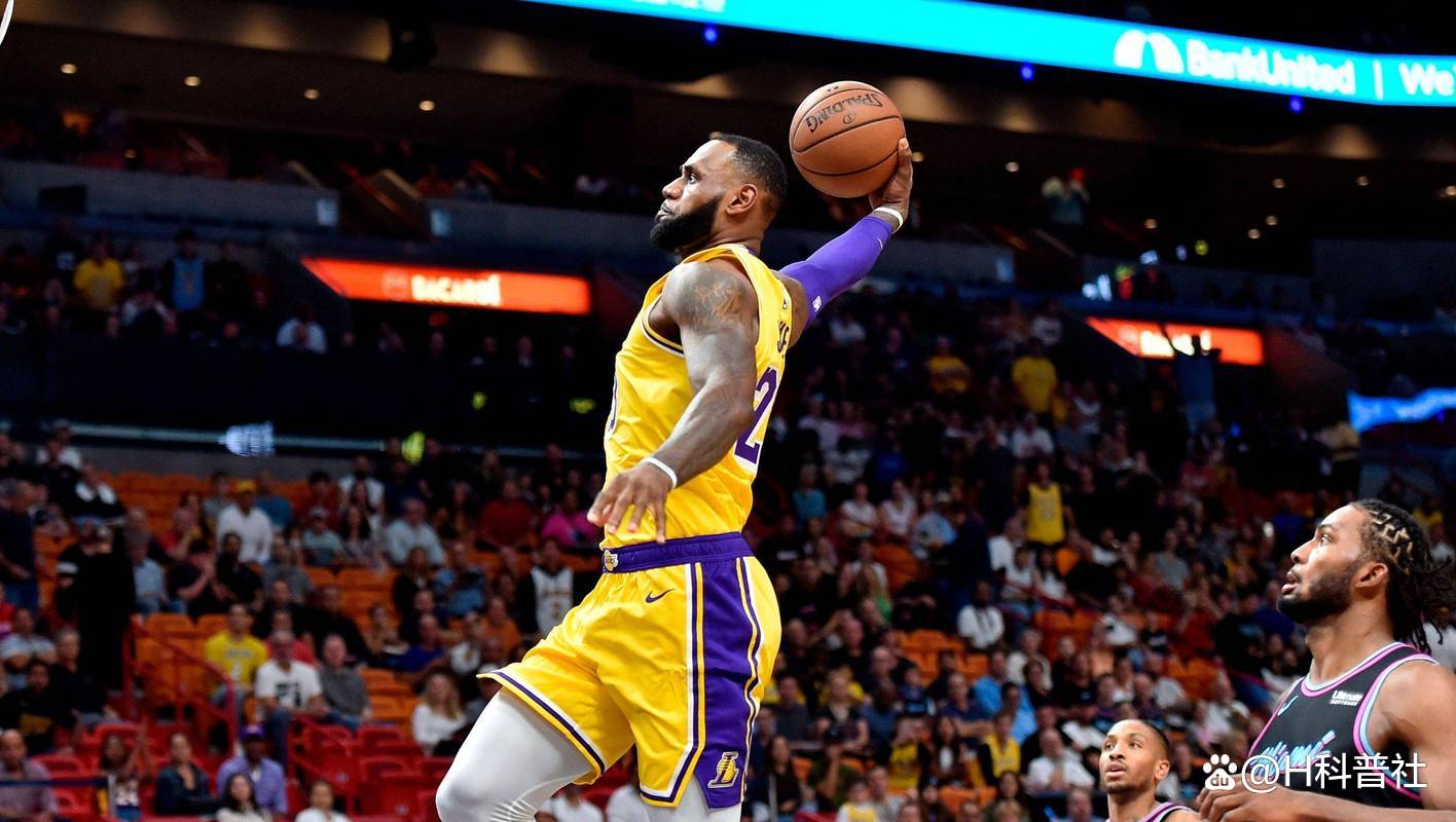 PG电子官网-湖人全队发挥出色，击败老鹰