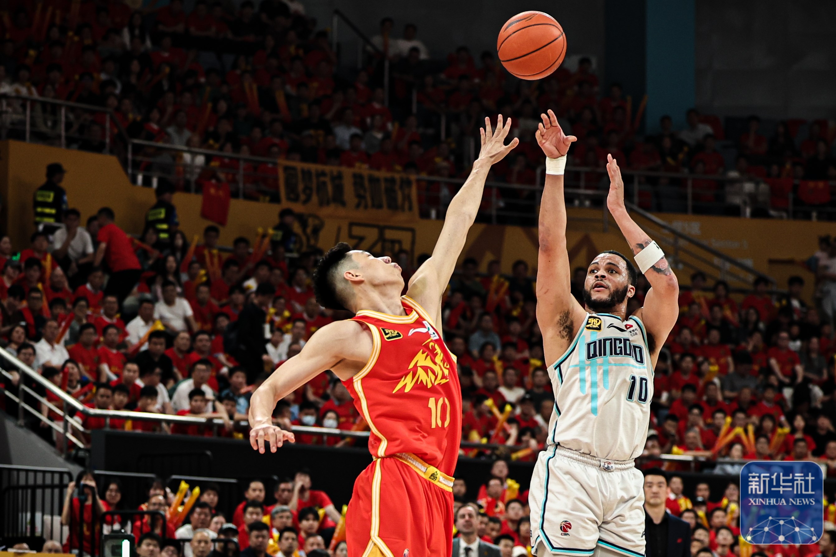 PG电子试玩官网-浙江队勇夺胜利，晋级半决赛，梦想冲击冠军！