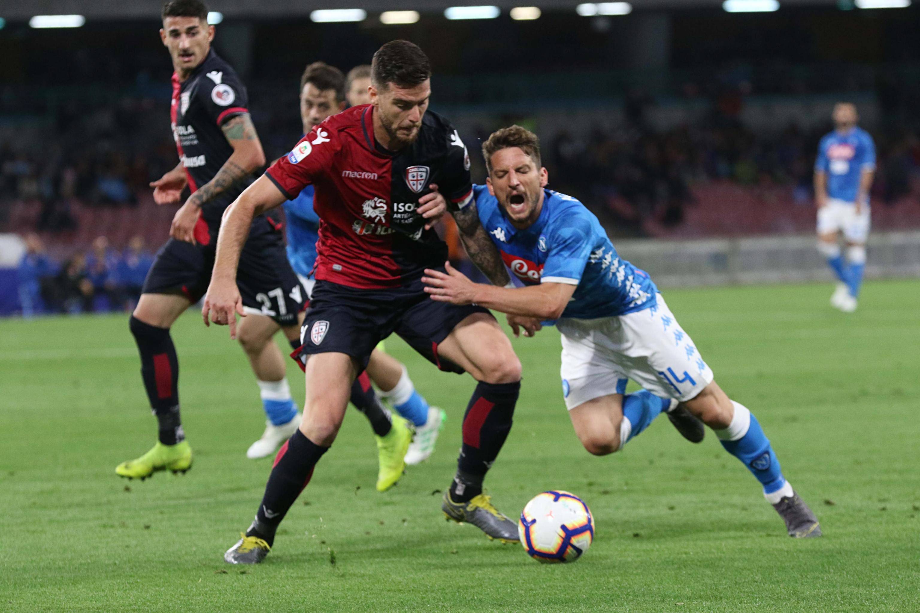 PG电子线上登入-撒索洛足球俱乐部在比赛中展现出团队合作的简单介绍