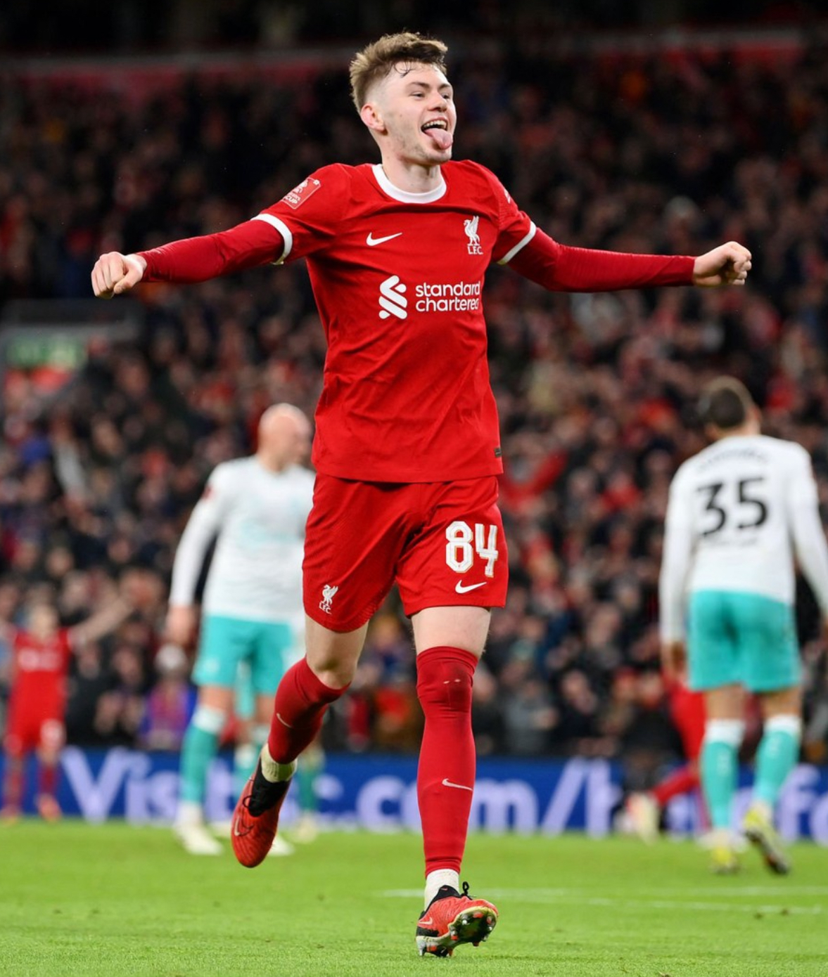 爱尔兰前锋继续强调全队团结