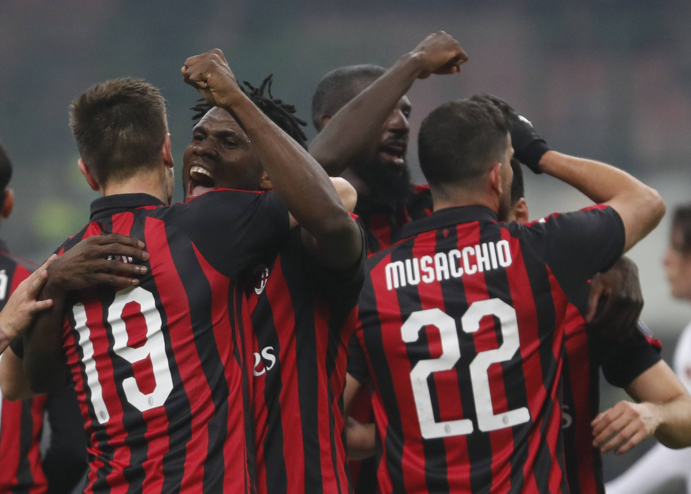 亚特兰大客场大胜,取得胜利信心 亚特兰大客场大胜,取得胜利信心