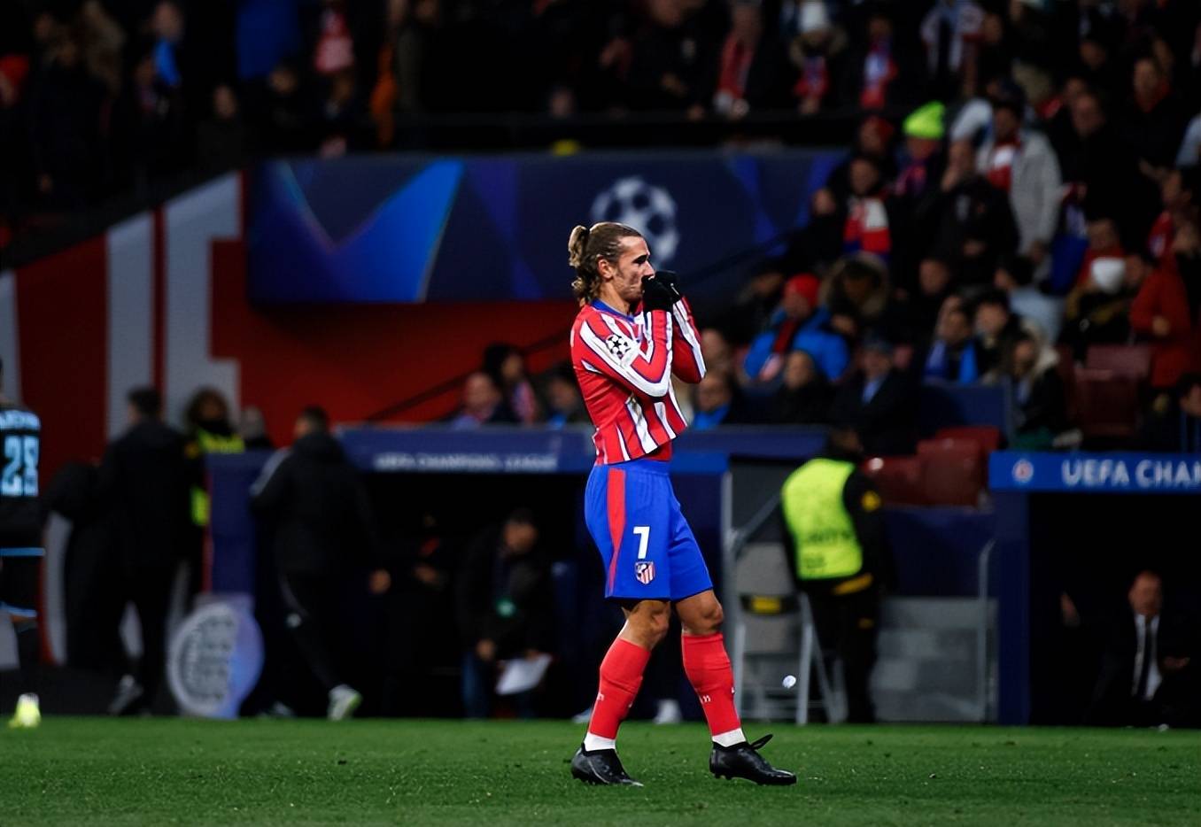 PG电子官网-巴萨后手落败成常态，街晋频频不及