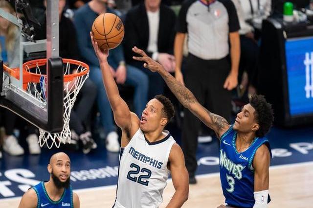 PG电子试玩官网-灰熊大胜老鹰，表现出色赢得胜利