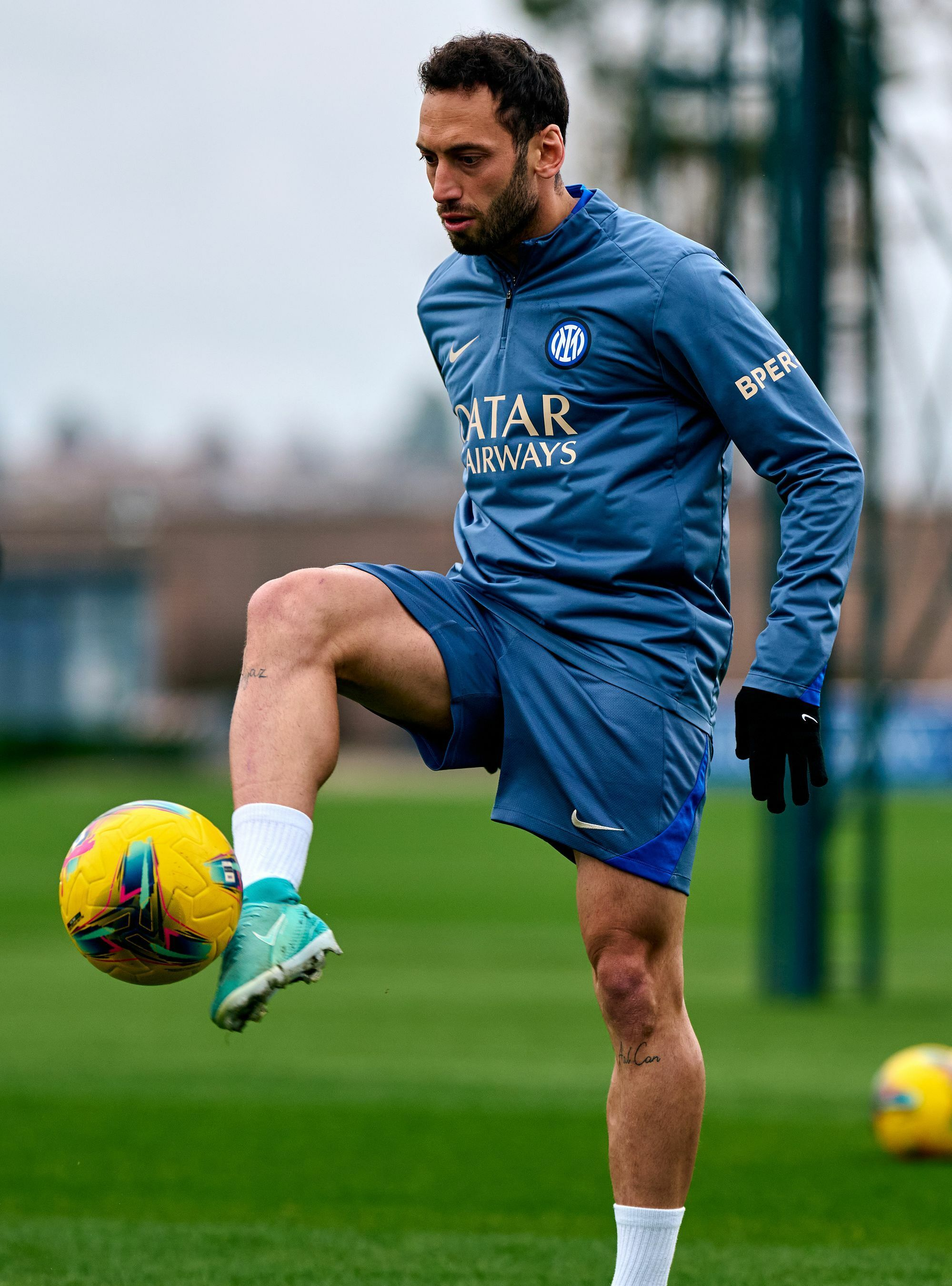 PG平台-关于意大利国脚受伤，球队备战受打击的信息