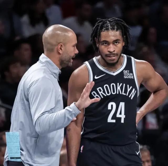 PG电子线上登入-活塞宣布小托马斯赛季报销