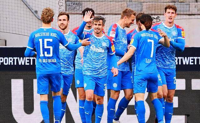 PG平台-勒沃库森与美因茨交锋：激战一触即发！的简单介绍