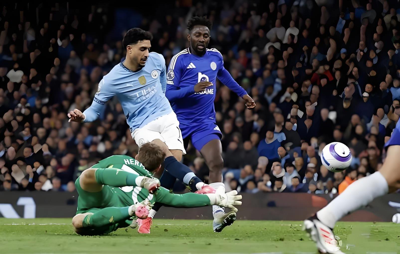 赛场风暴:欧洲男足实力较量再掀高潮 赛场风暴:欧洲男足实力较量再掀高潮