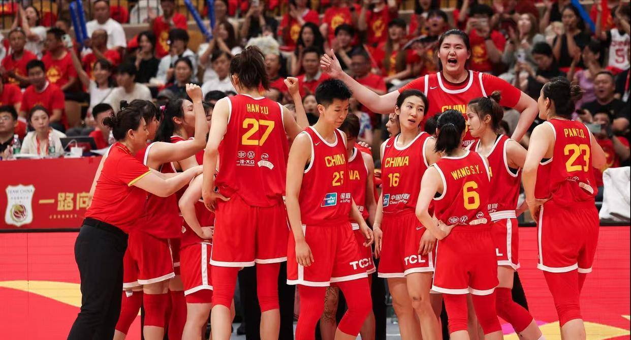 PG电子官网-全队合力，球队主场发威连胜对手