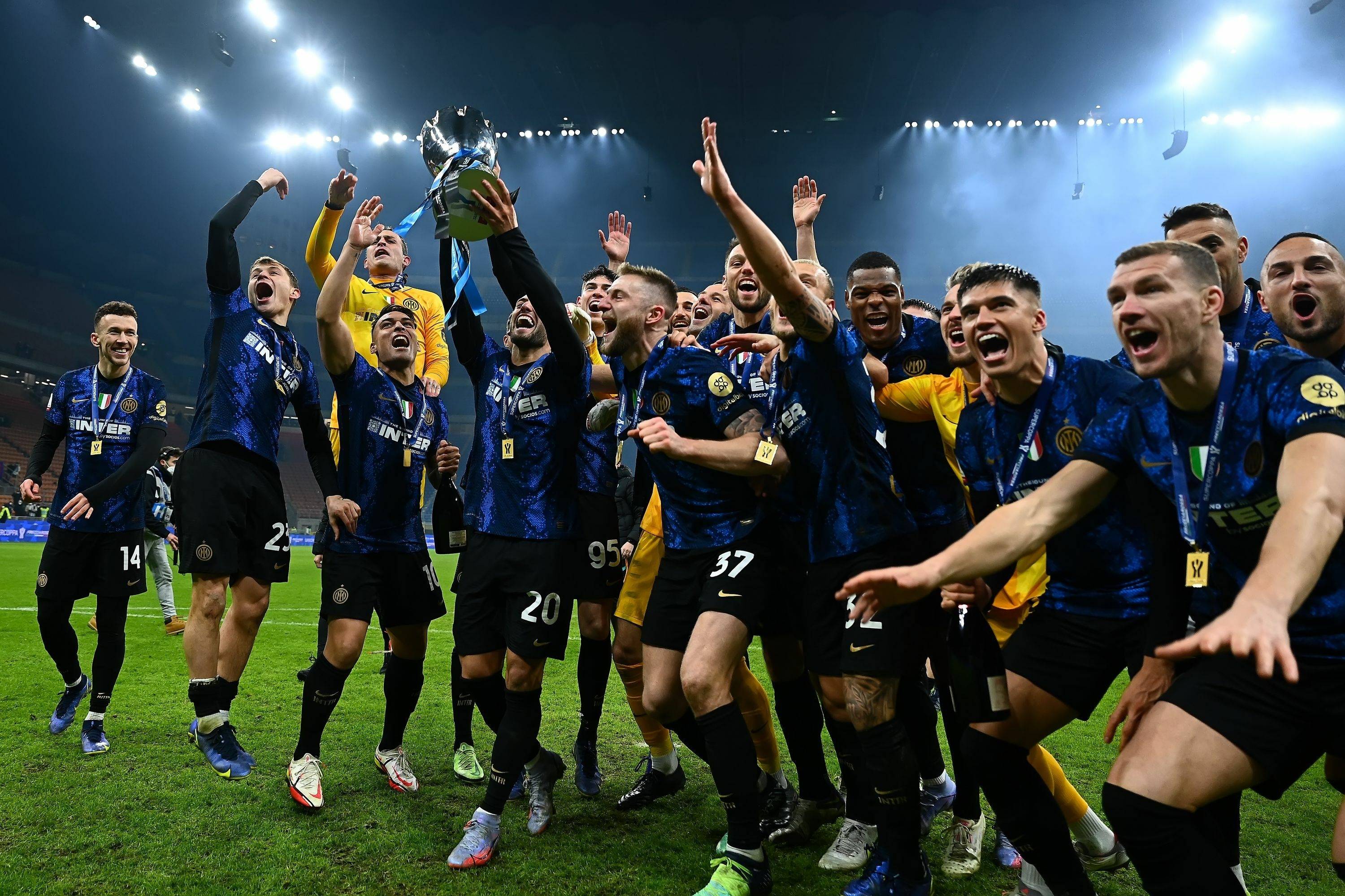 包含AC米兰将迎战帕尔马,双方实力相当的词条 包含AC米兰将迎战帕尔马,双方实力相当的词条