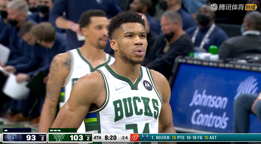 PG平台-灰熊不敌雄鹿，约维奇梅开二度