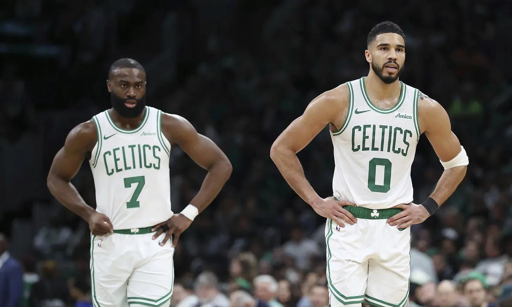 PG中国登录入口-凯尔特人队球员杰东·布朗入选最佳新秀阵容