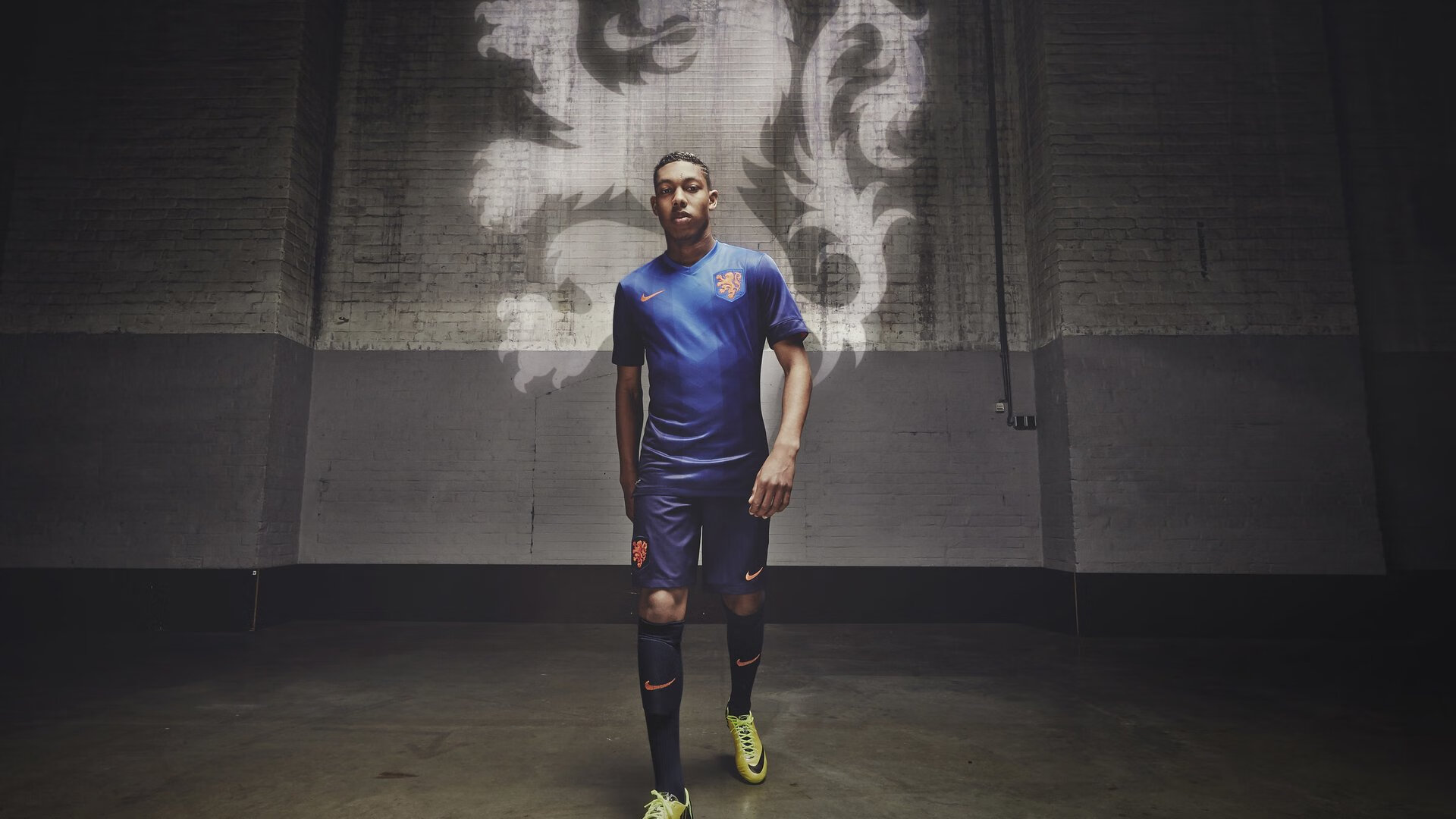 异乡英雄的加勒比狂想曲，萨内如何将希腊神话写入绿茵场